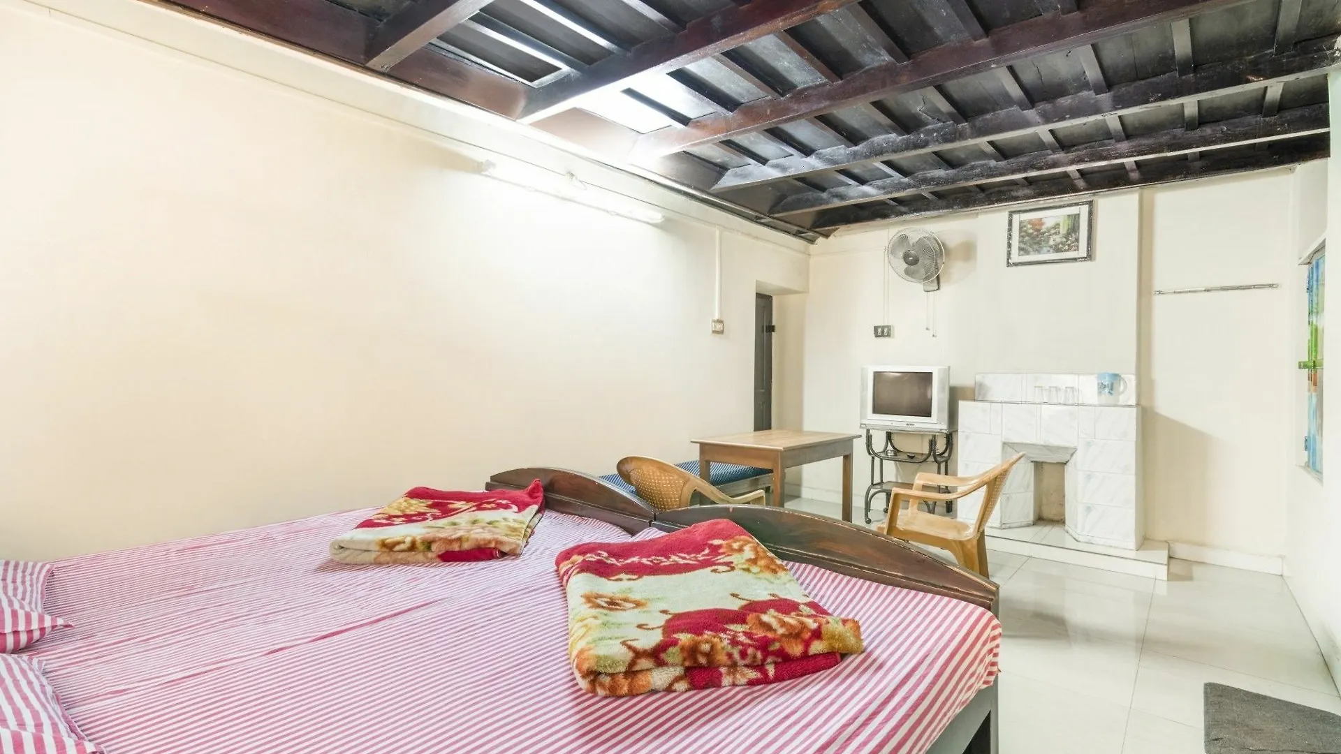 Homestay With Chef Services In Munnar, By Guesthouser 30589 Semesterbostad Munnar